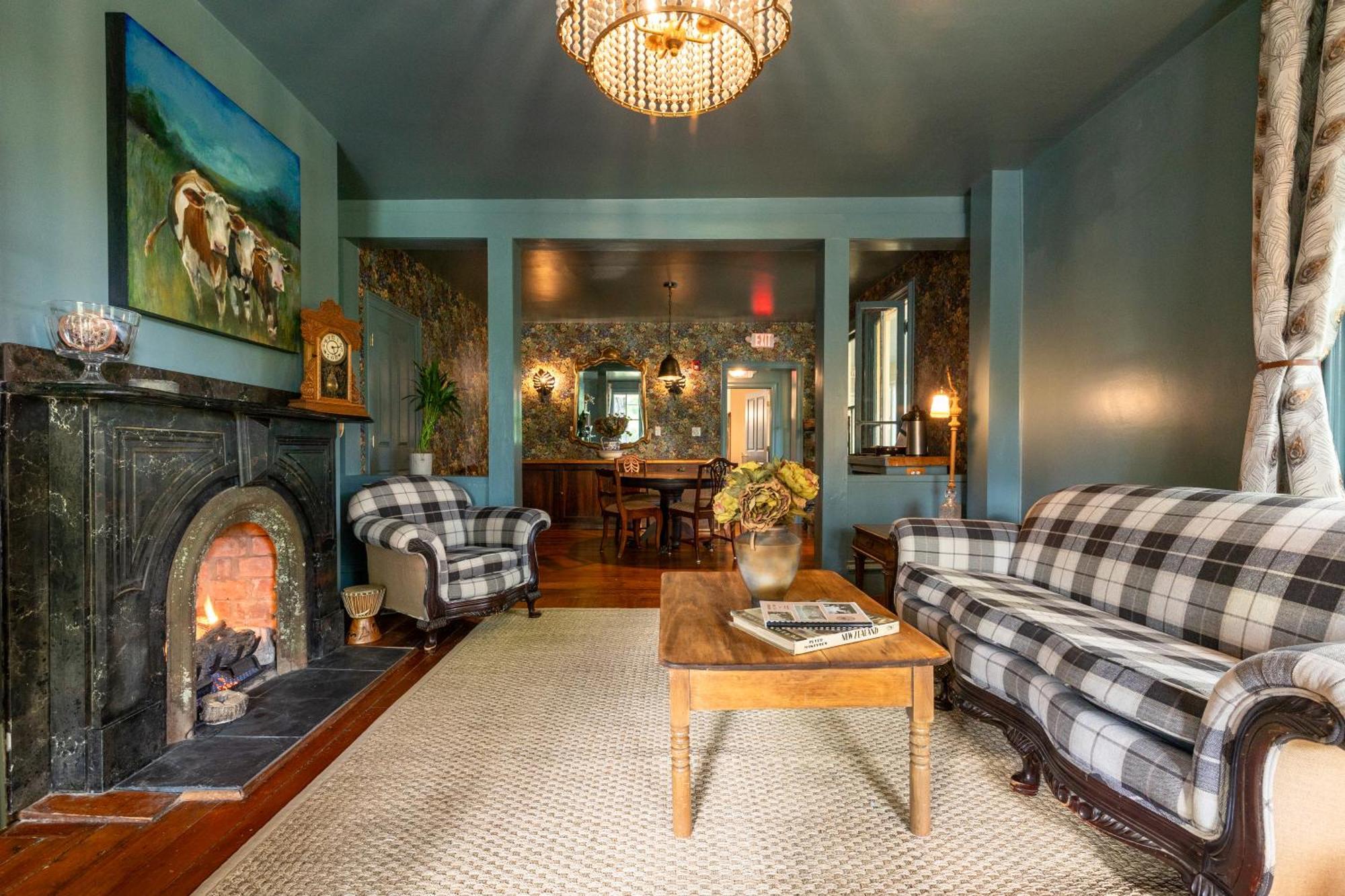 לינה וארוחת בוקר Sheffield Wilder House Berkshires מראה חיצוני תמונה